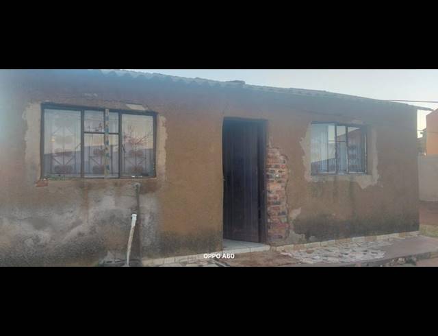 2 BEDROOM HOUSE FOR SALE IN NATALSPRUIT